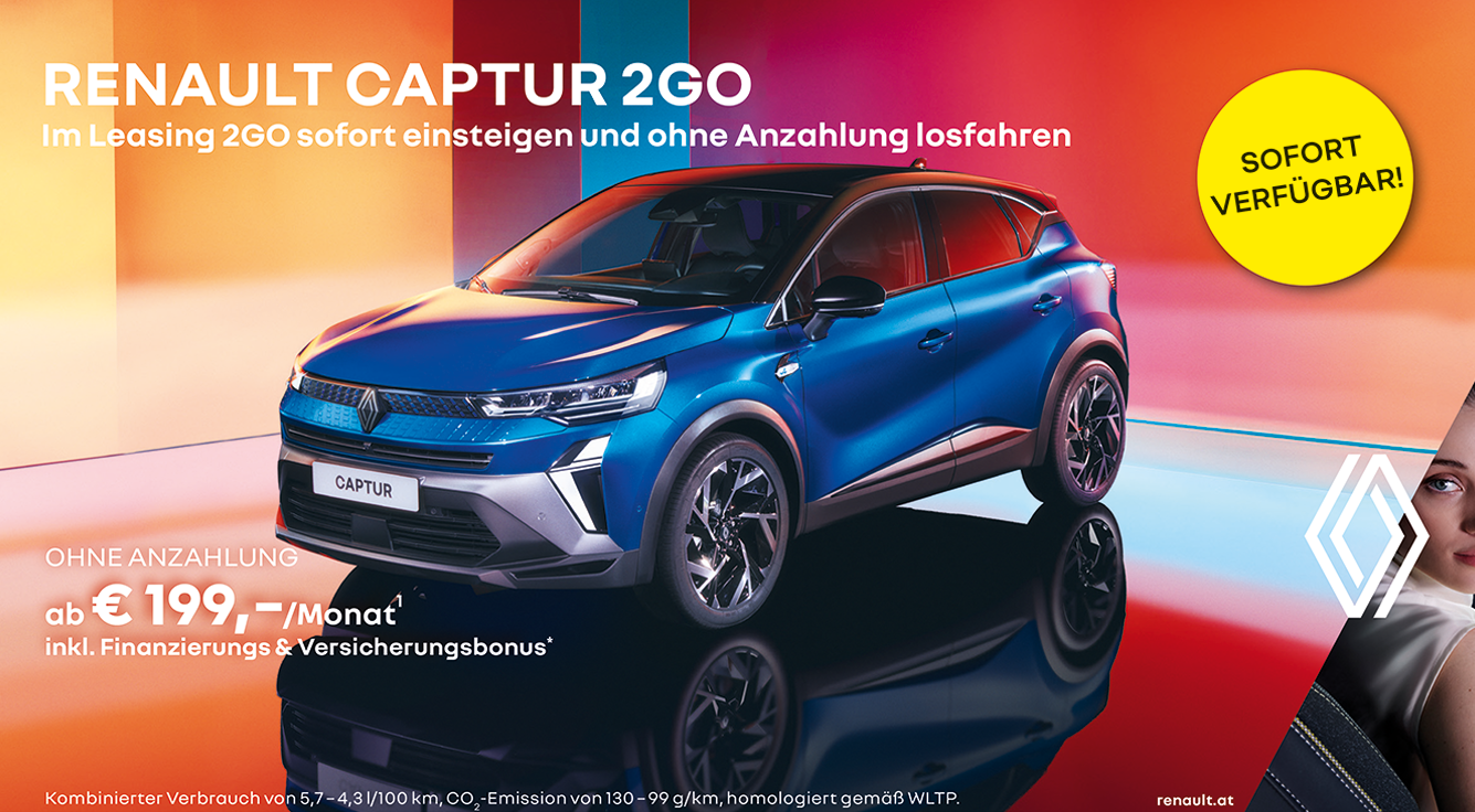 Foto mit Renault Captur To Go in Blau auf spiegelndem Untergrund