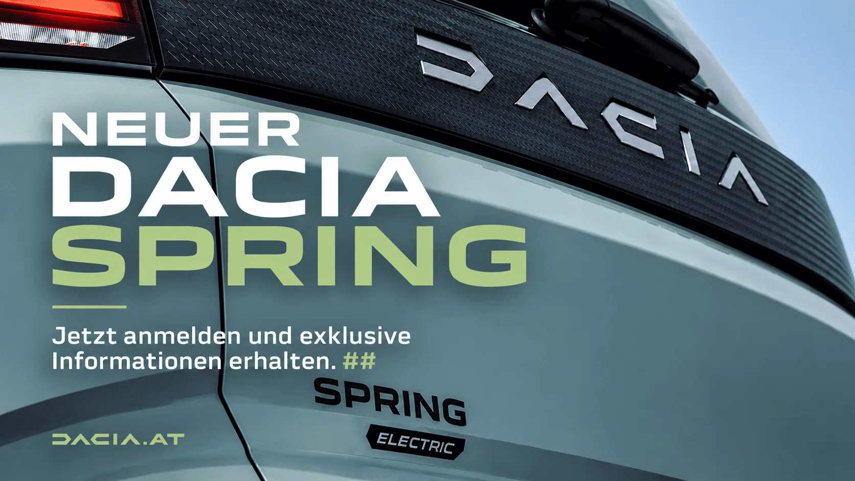 Bild: neuer Dacia Spring, Großaufnahme Logo Rückseite